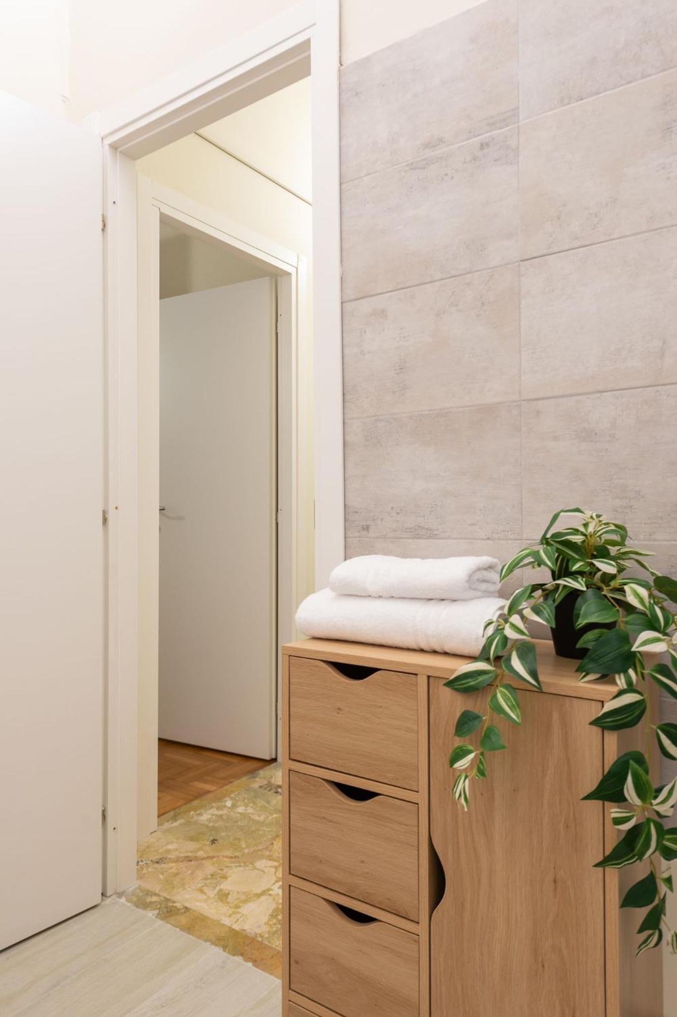 Apartamento House Of Vatican Con Netflix E Ac