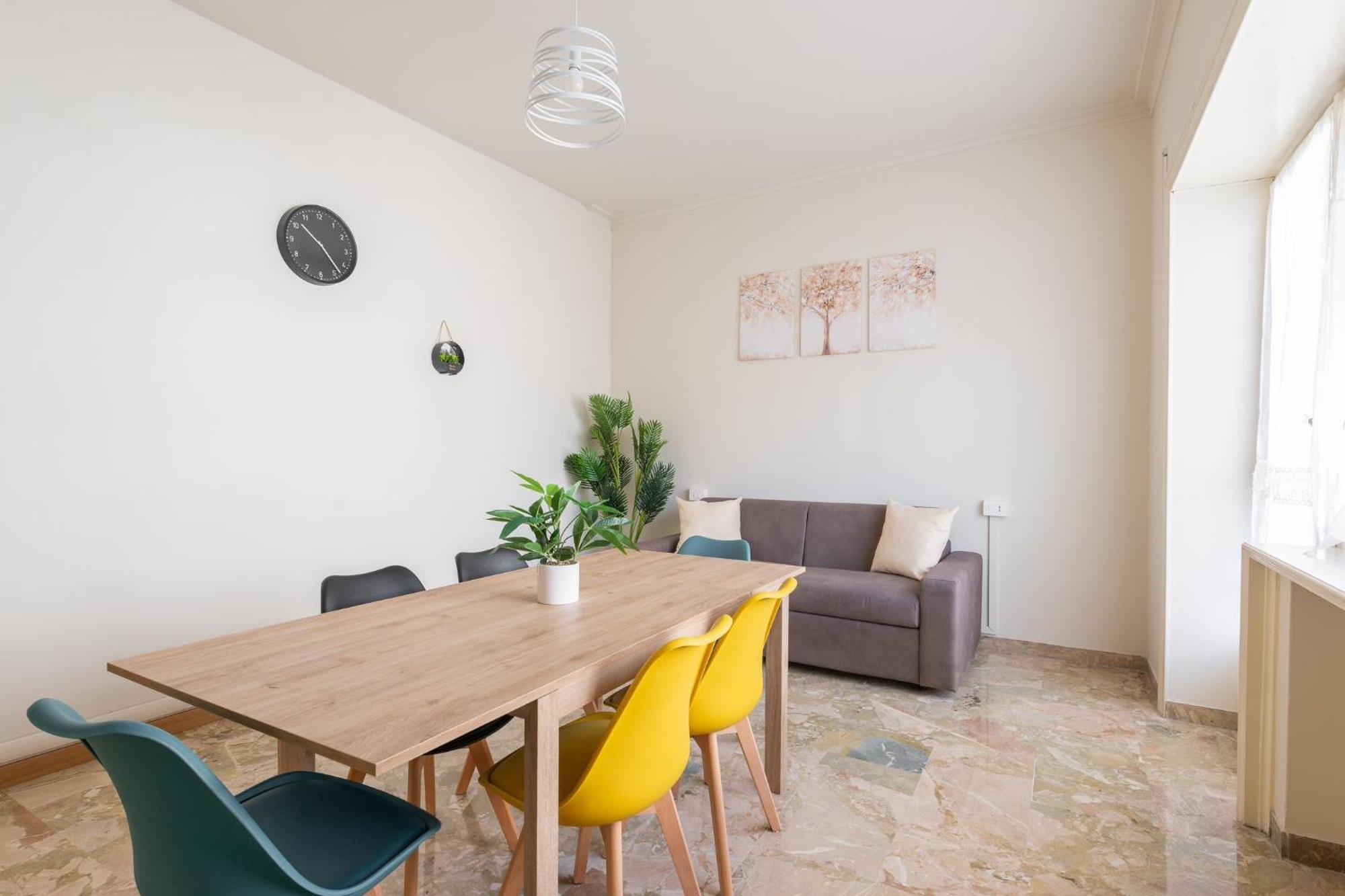 Apartamento House Of Vatican Con Netflix E Ac